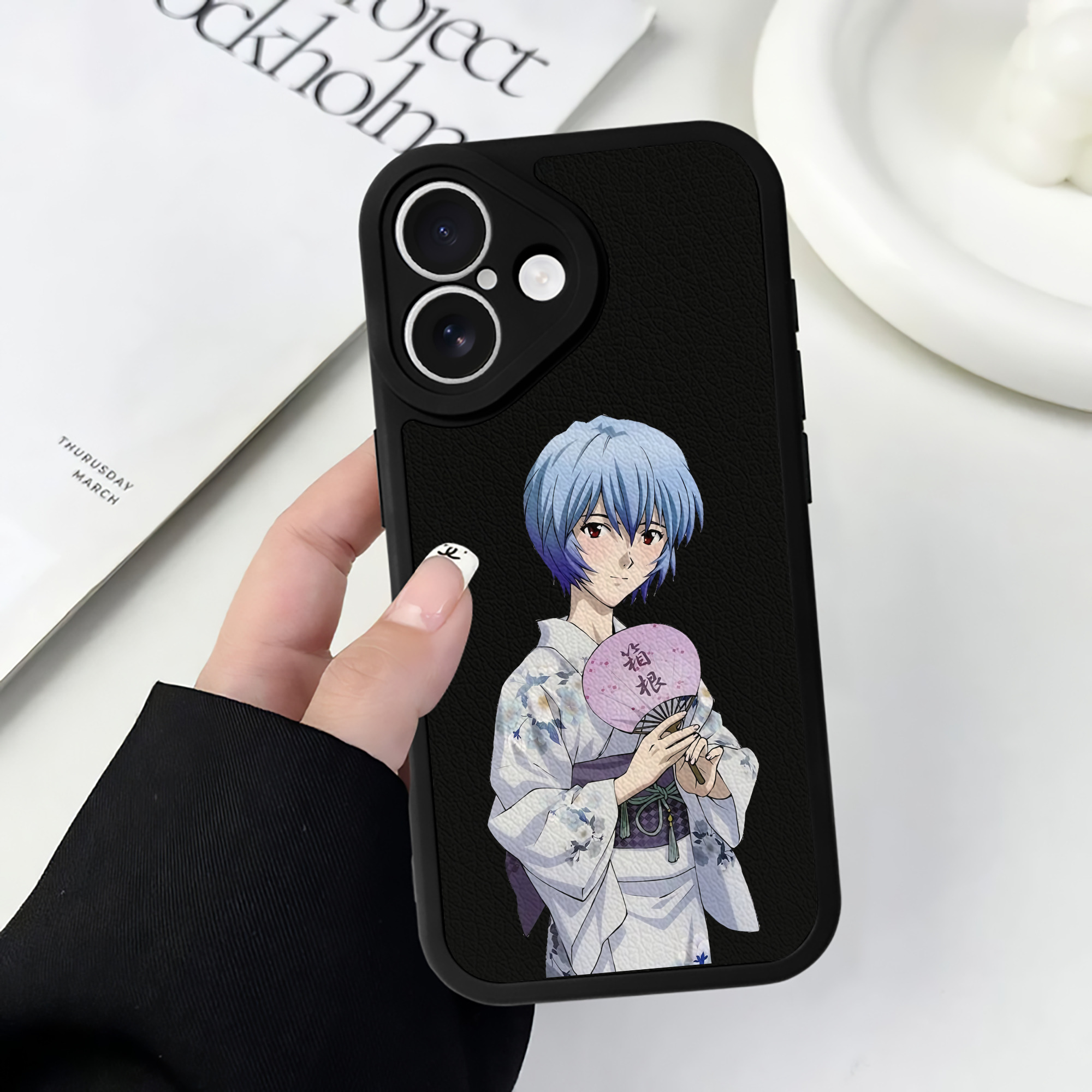 （画像用） EVA 新世紀エヴァンゲリオン 【iPhone 16シリーズ対応】シリコンスマホケース（レザー調） 材質：シリコン